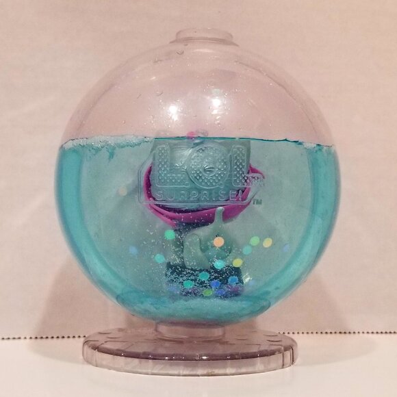 L.O.L. Surprise! Fluffy Pets Purrs Winter Disco Glitter Snow BB, EUC - Picture 14 of 16